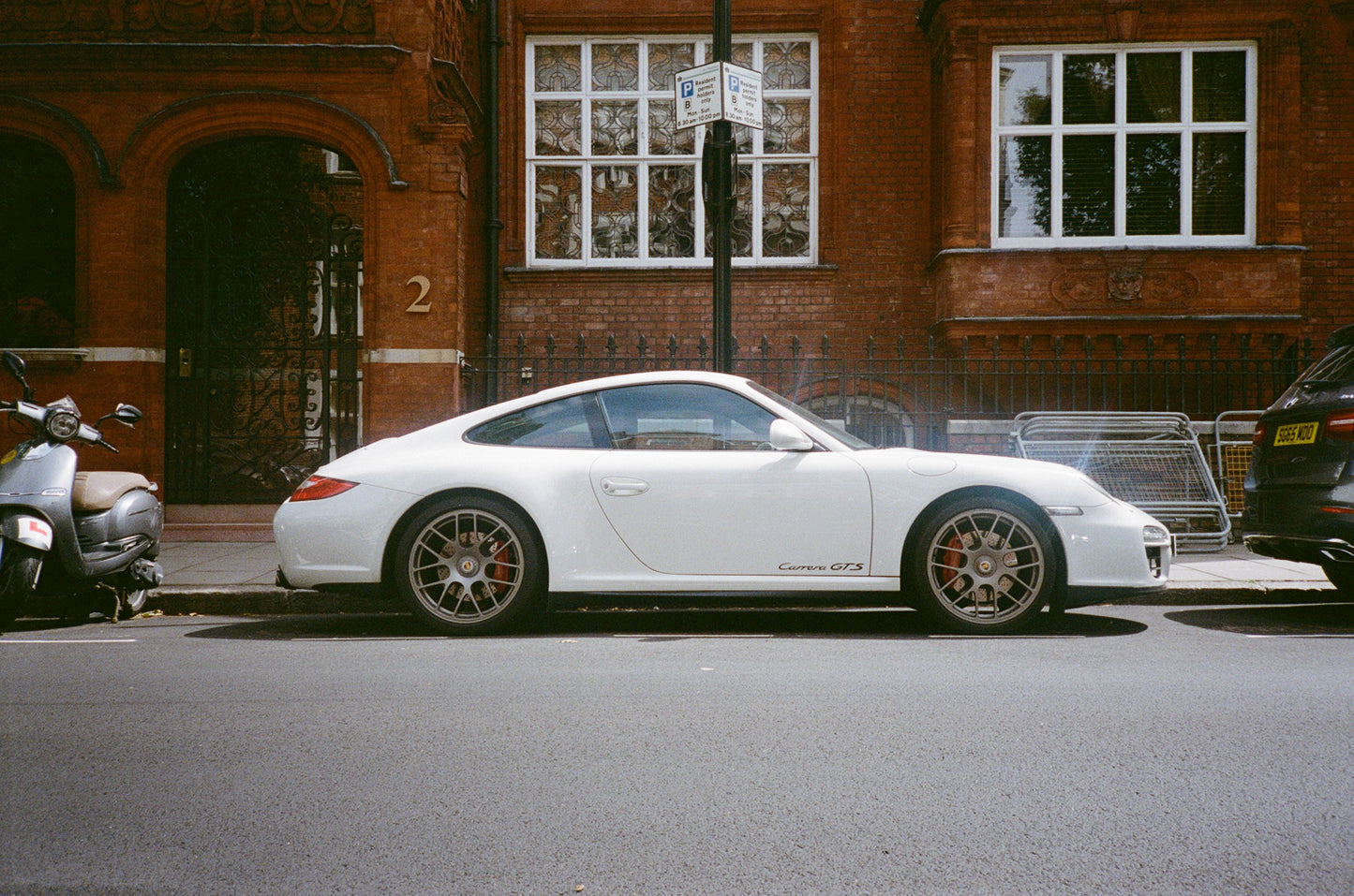 White Porsche - Fine Art Print